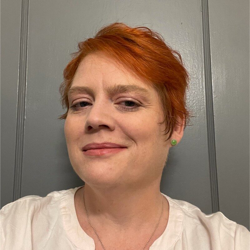 Alumni parent and seasoned finance & HR professional with experience at Davis Wright Tremaine, committed to service and organizational excellence.